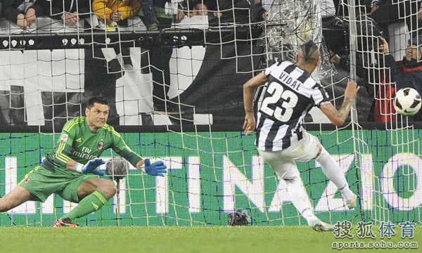  意甲争冠关键战，尤文图斯绝杀国米