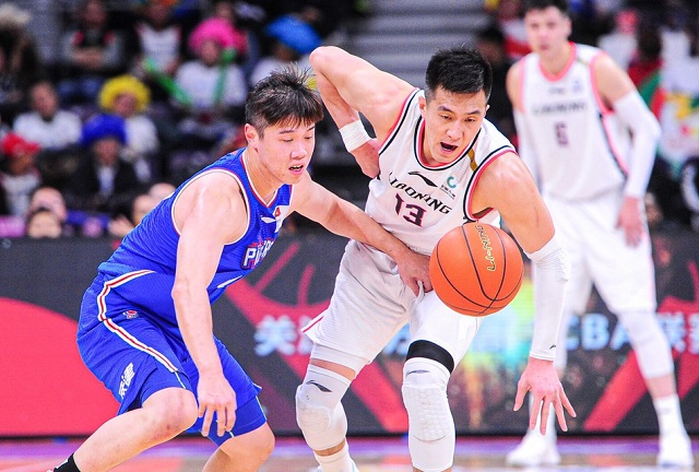  张镇麟隔扣外援辽宁战胜青岛展实力