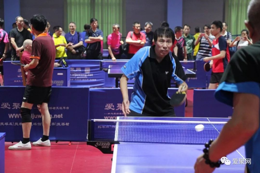 城市业余联赛圆满结束,民间高手上演精彩攻防大战