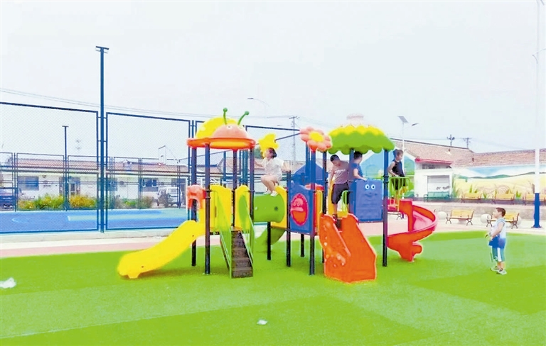  城市闲置空地改造，社区公益球场免费开放
